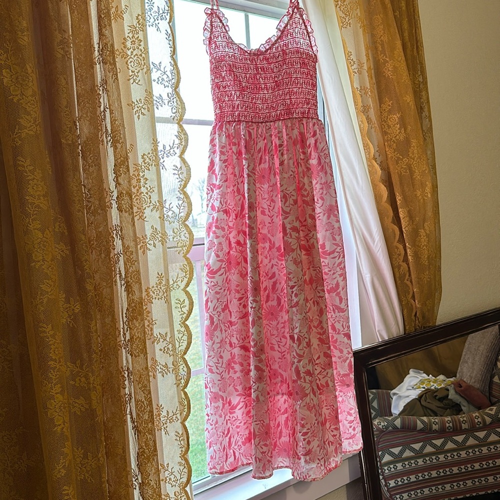 Pink and white maxi sun dress